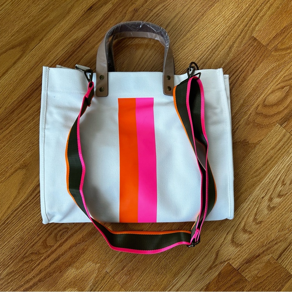 Brand new Bagging Rights TOTE-ALLY bag